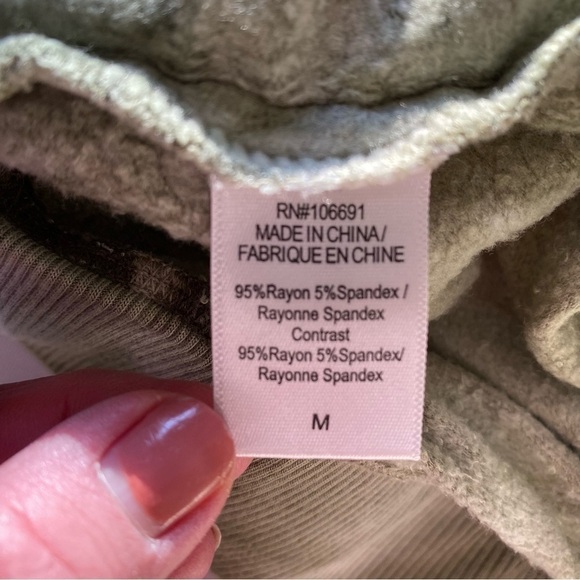 YOUNG FABULOUS & BROKE Juliette Joggers Green Ombré Size M (GUC) - Picture 13 of 14